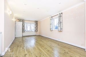 Photo 12- click for photo gallery